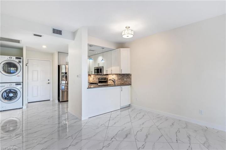 3315 Europa DR # 116, NAPLES FL 34105