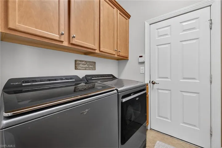 5709  Calmar Breeze  LN, Fort Myers, FL 33908