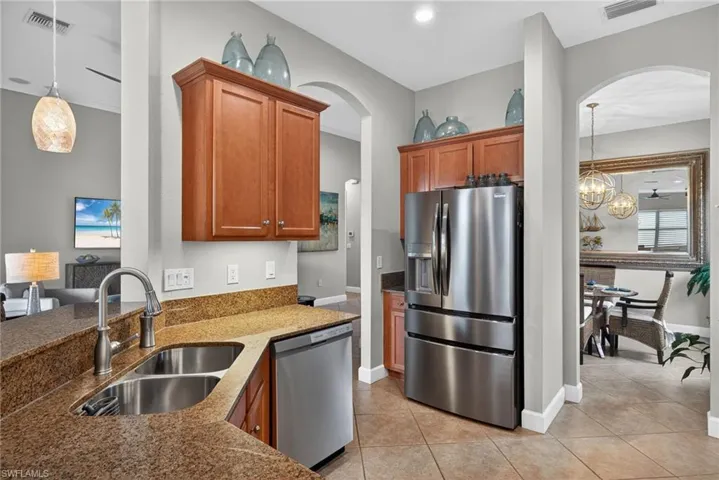 5709  Calmar Breeze  LN, Fort Myers, FL 33908