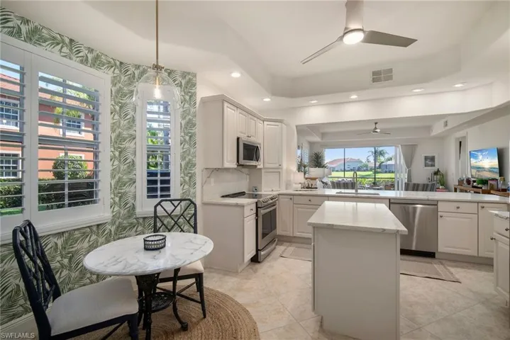 6438 Legacy CIR # 301, NAPLES FL 34113