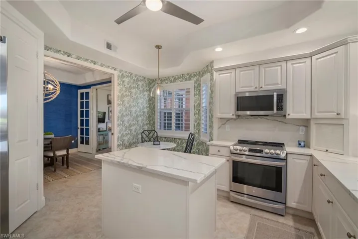 6438 Legacy CIR # 301, NAPLES FL 34113