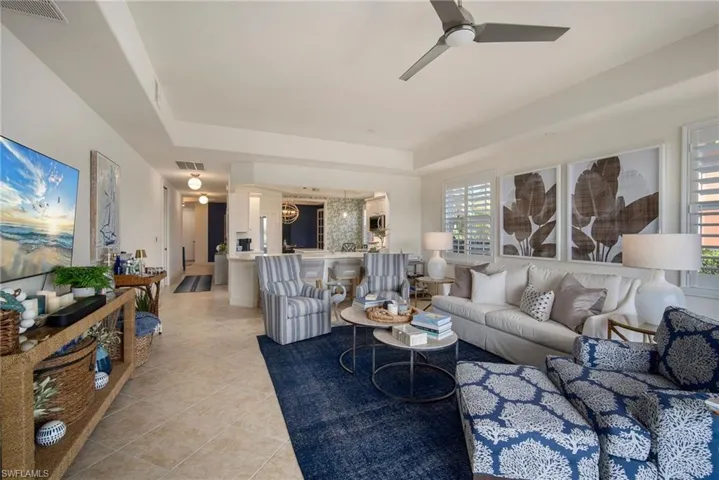 6438 Legacy CIR # 301, NAPLES FL 34113
