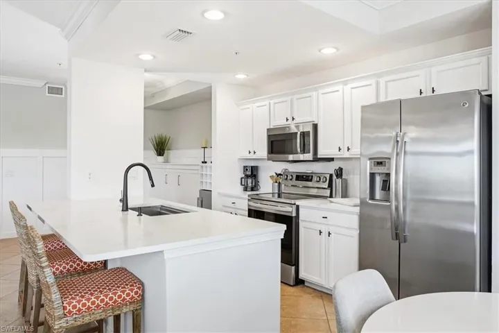 9554 Trevi Ct 4737, Naples, Florida 34113