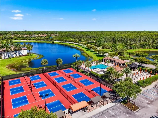 9554 Trevi Ct 4737, Naples, Florida 34113