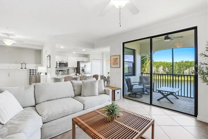 9554 Trevi Ct 4737, Naples, Florida 34113