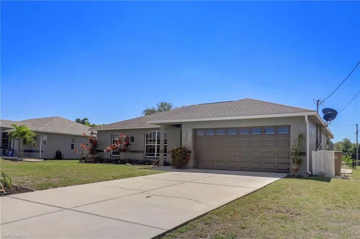 1914 SW 13th  LN, Cape Coral, FL 33991