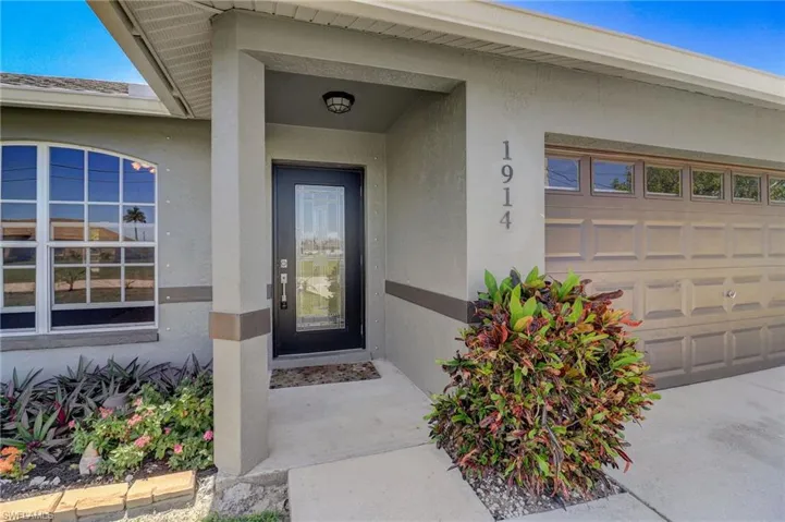 1914 SW 13th  LN, Cape Coral, FL 33991