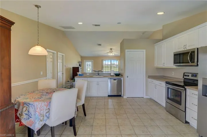 1914 SW 13th  LN, Cape Coral, FL 33991