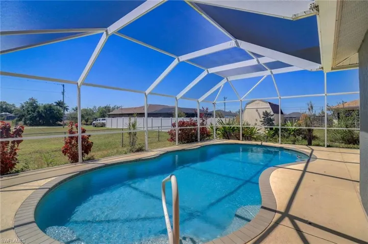 1914 SW 13th  LN, Cape Coral, FL 33991