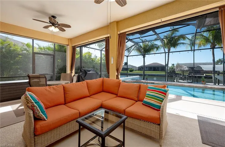Outdoor Under Truss Lanai Sitting Area