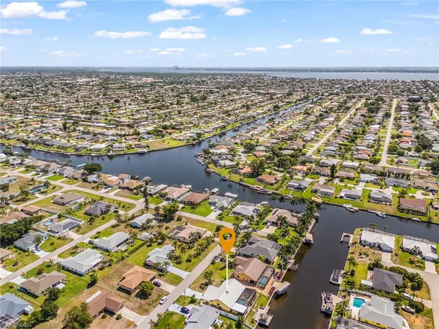 920 Se 33rd St, Cape Coral, Florida 33904
