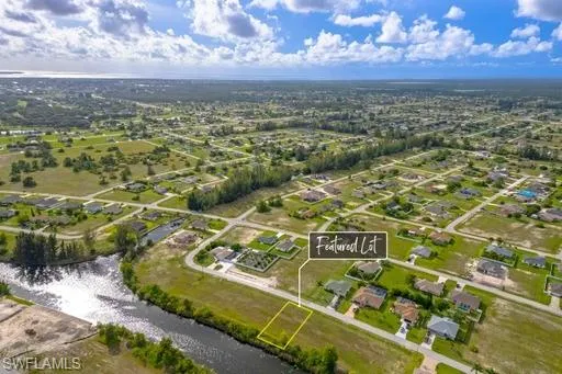 2000 NW 17th TER, CAPE CORAL FL 33993