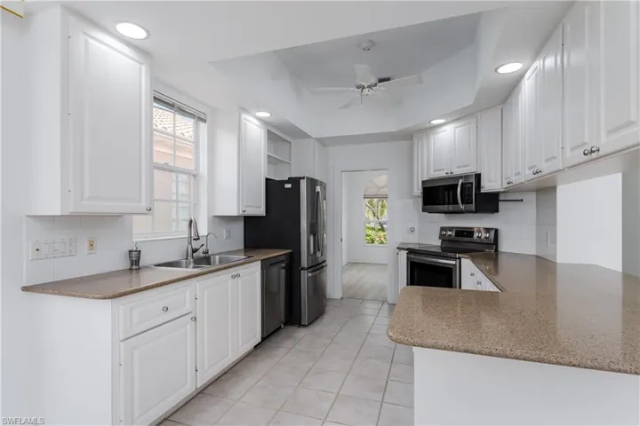 4892 San Pablo Ct, Naples, Florida 34109