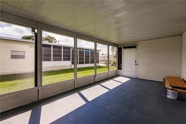 9806  Sugarberry  WAY, Fort Myers, FL 33905