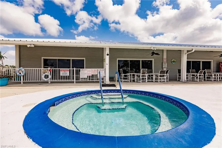 9806  Sugarberry  WAY, Fort Myers, FL 33905