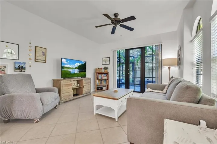 8957 Malibu St 503, Naples, Florida 34113