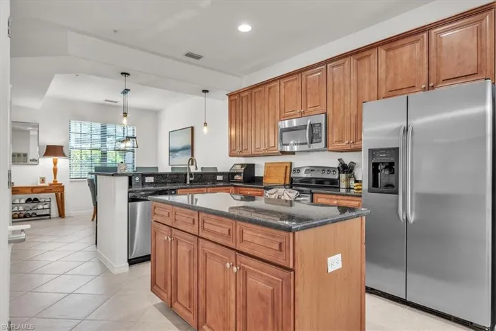 8957 Malibu St 503, Naples, Florida 34113
