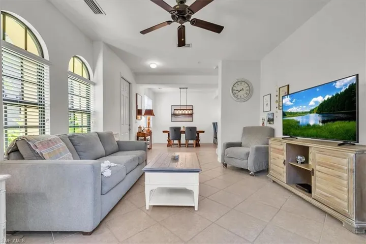 8957 Malibu St 503, Naples, Florida 34113