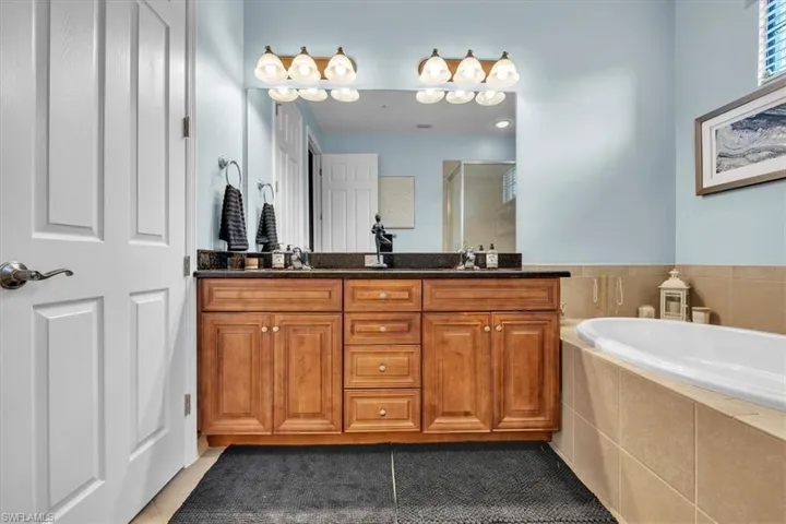 8957 Malibu St 503, Naples, Florida 34113