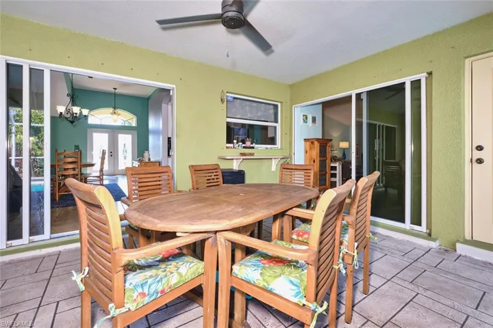 Several photos of the lanai