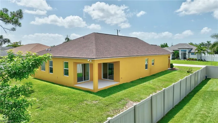 1913 Sw 26th Ter, Cape Coral, Florida 33914