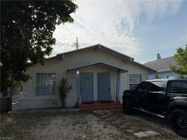 5423 9th Ave, Fort Myers, Florida 33907