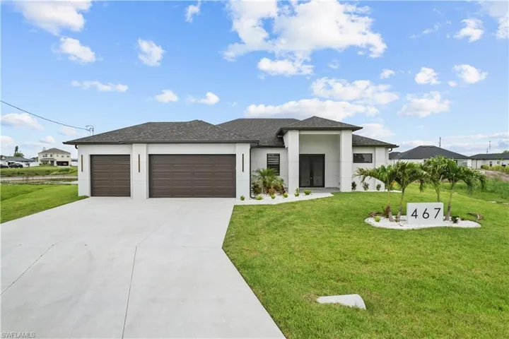 467 Ne 5th Ave, Cape Coral, Florida 33909