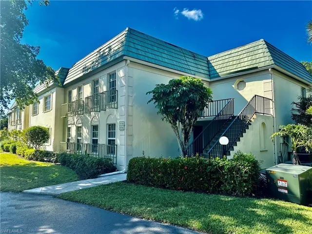 101 Bob O Link Way # 1b, Naples Fl 34105