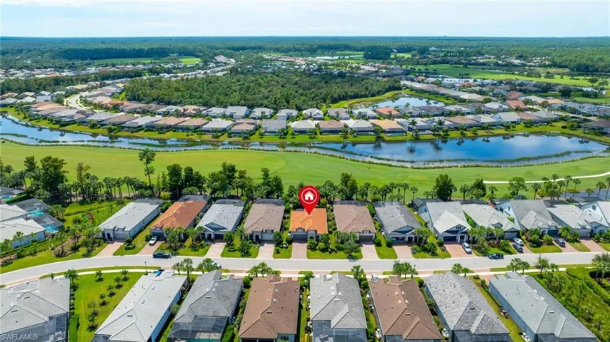 9724 Everglades Dr, Naples, Florida 34120