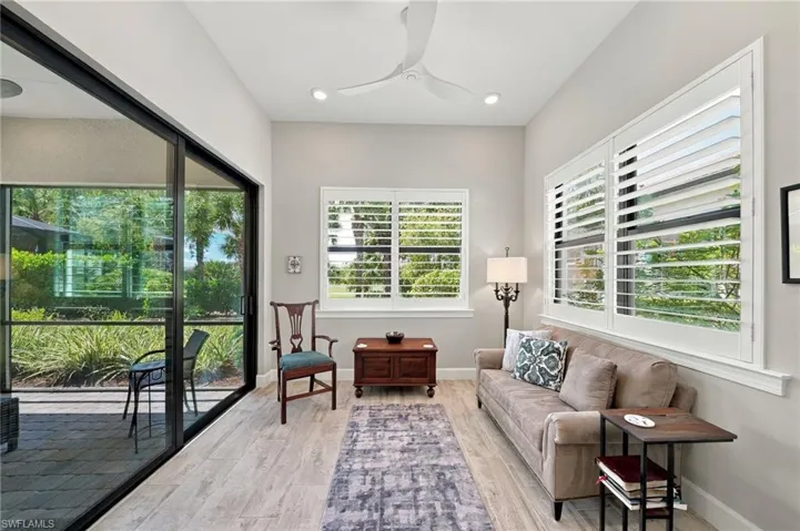 9724 Everglades Dr, Naples, Florida 34120