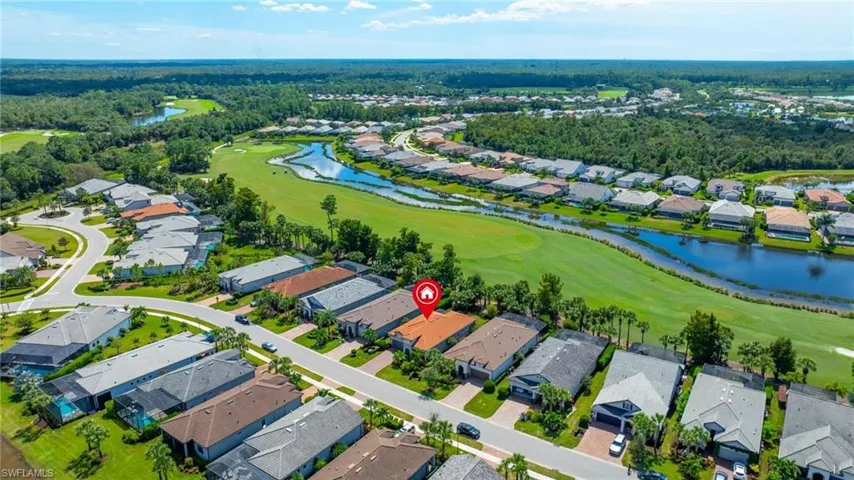 9724 Everglades Dr, Naples, Florida 34120