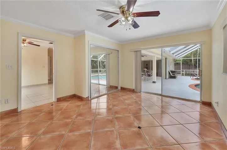 639 Pompano Dr, Naples, Florida 34110