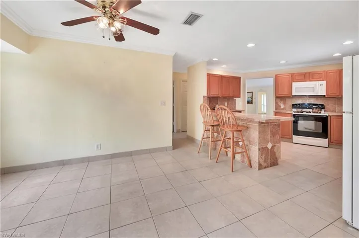 639 Pompano Dr, Naples, Florida 34110