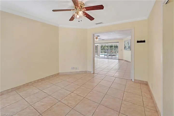 639 Pompano Dr, Naples, Florida 34110