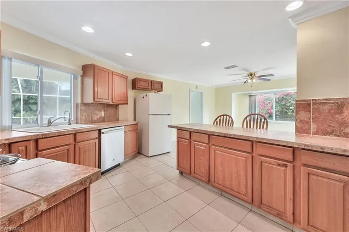 639 Pompano Dr, Naples, Florida 34110