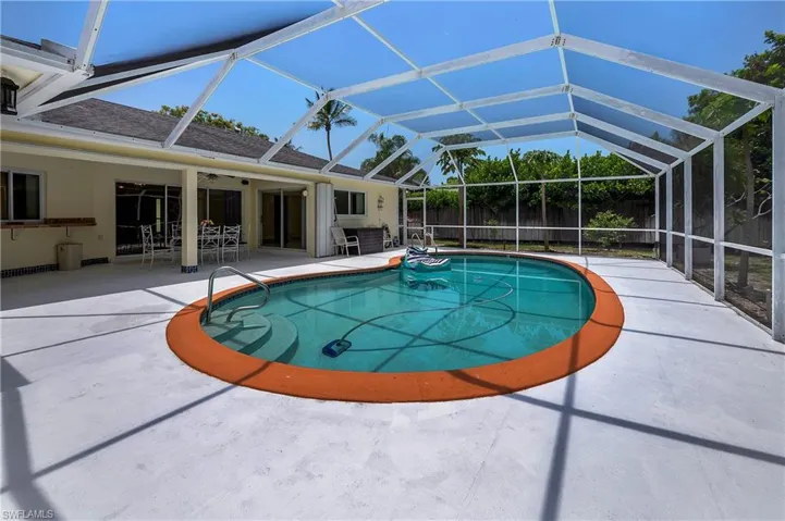639 Pompano Dr, Naples, Florida 34110