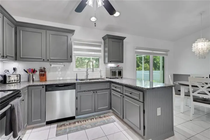 8341 Cardinal Rd, Fort Myers, Florida 33967