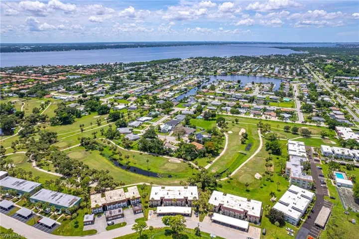 1731  Golf Club  DR, North Fort Myers, FL 33903