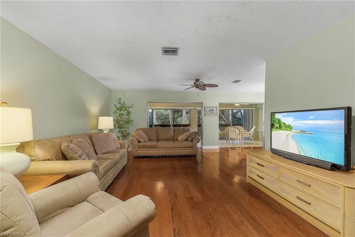 1731  Golf Club  DR, North Fort Myers, FL 33903