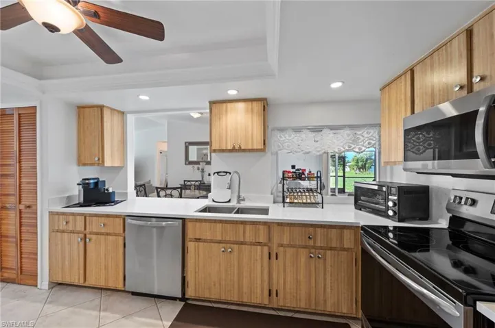702 10th Ave, Cape Coral, Florida 33990