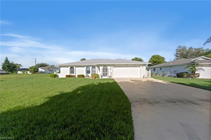 702 10th Ave, Cape Coral, Florida 33990