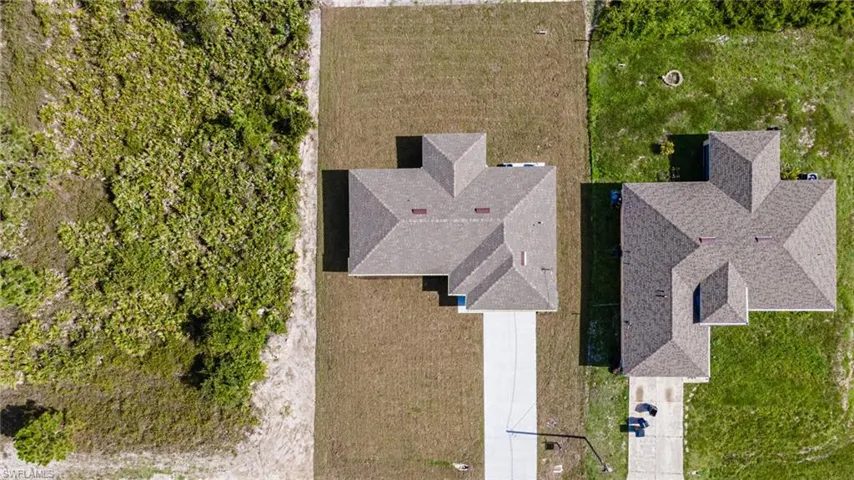 2713  72nd W ST, Lehigh Acres, FL 33971