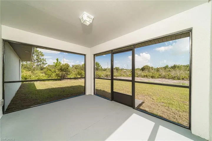 2713  72nd W ST, Lehigh Acres, FL 33971