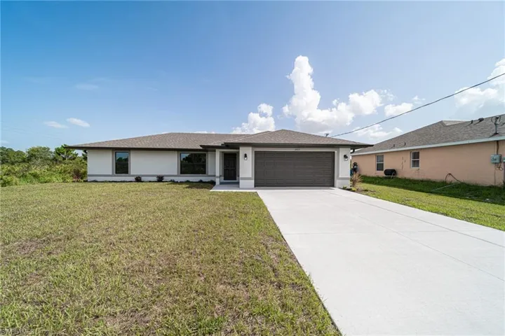 2713  72nd W ST, Lehigh Acres, FL 33971