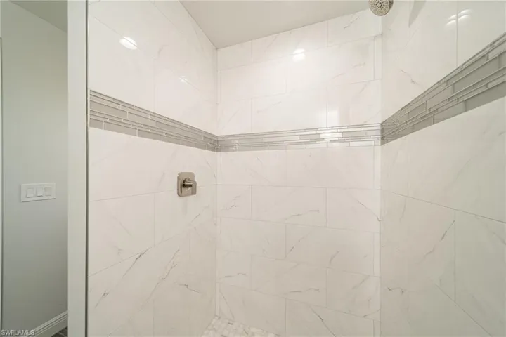 2713  72nd W ST, Lehigh Acres, FL 33971