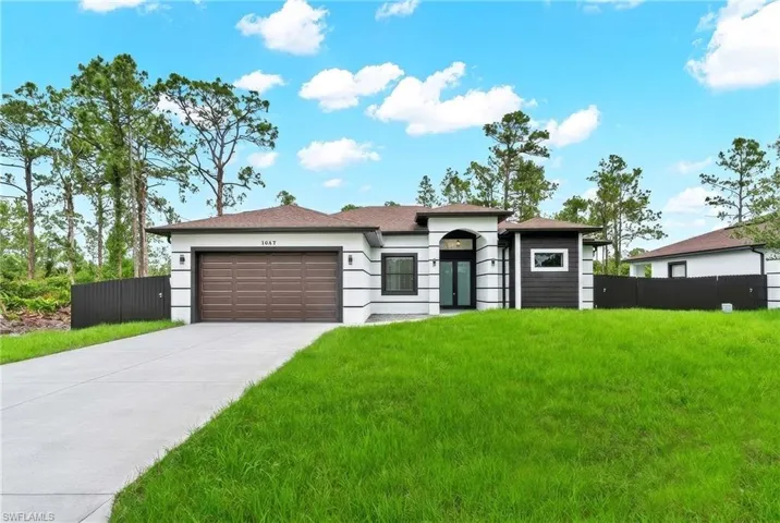 1047 Merry St E, Lehigh Acres, Florida 33974