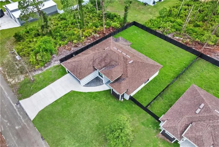 1047 Merry St E, Lehigh Acres, Florida 33974