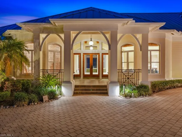 7051  Hunters  RD, Naples, FL 34109