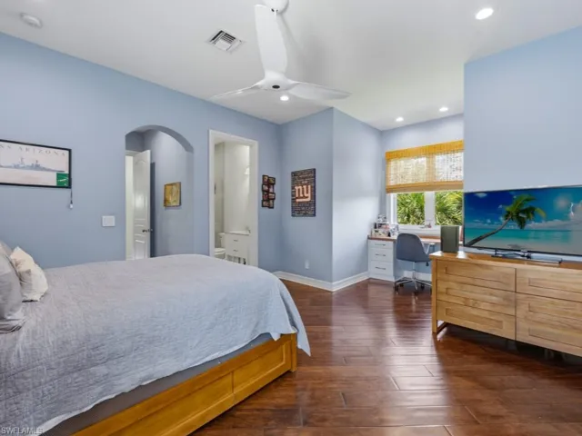 7051 Hunters Rd, Naples, Florida 34109