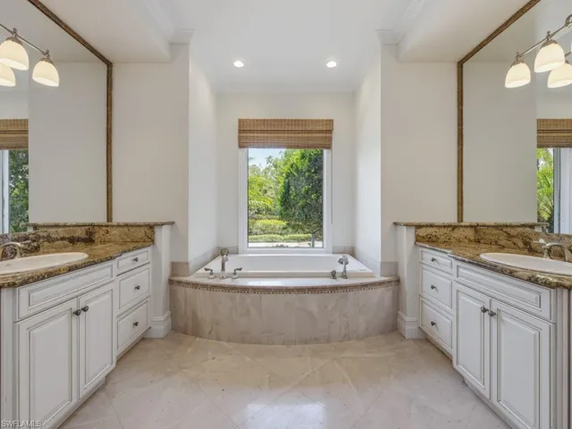 7051 Hunters Rd, Naples, Florida 34109